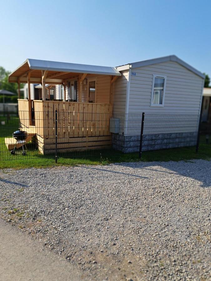 Mobilheim Chalet Bei Georg Seekirchen am Wallersee Kültér fotó